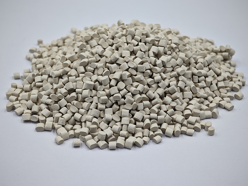 添加彈性體等合金化（增強、韌性）